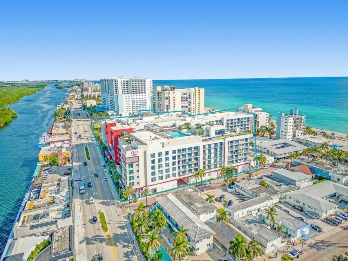 Rooftop Pool - Hollywood Beach Boardwalk Екстериор снимка